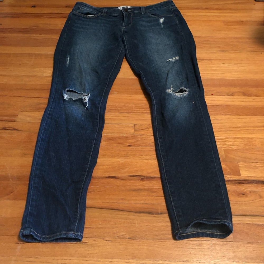 PAIGE Distressed Verdugo Ultra Skinny
